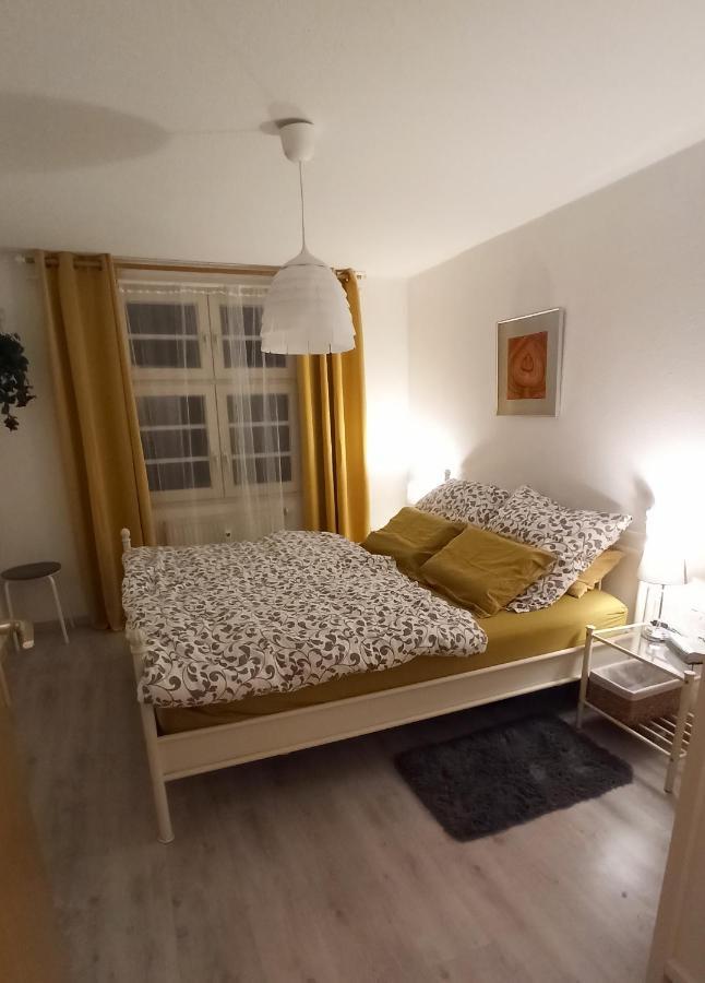 Fewo - Charmante 2 Zimmer Wohnung Mitten In มาร์คดอร์ฟ ภายนอก รูปภาพ